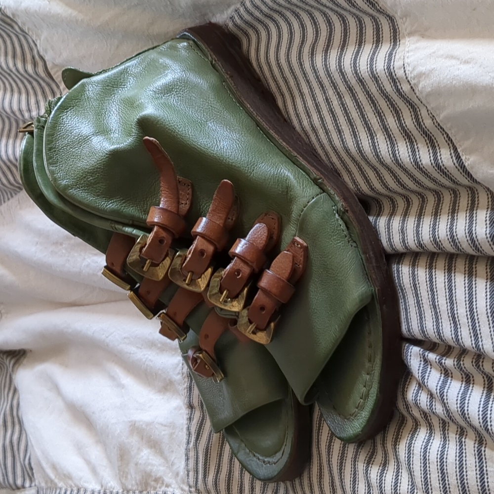 AS98 Sandals 37